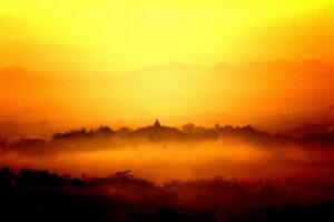 candi-borobudur-dari-punthuk-setumbu